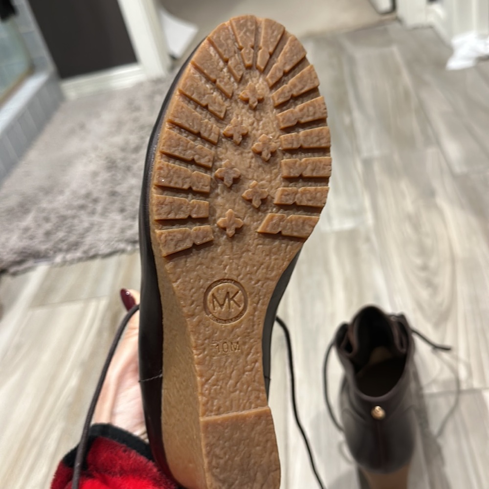 Mk Booties - image 4